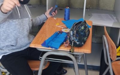 Estudiantes de 6ª Básico aprenden a confeccionar mascarillas
