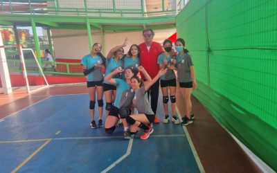 ¡Estudiantes Lirima ganaron el Torneo de Volleyball!