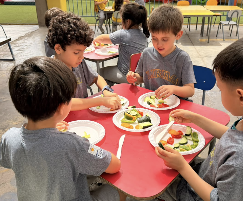 Creatividad y nutrición en el taller Cooking de Jornada Extendida